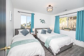 4 Schlafzimmer, Bügeleisen/Bügelbrett, kostenloses WLAN, Bettwäsche