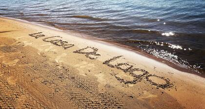 New Lake Travis Home on Golf Course w/Golf Cart