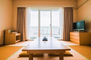 Japanese Style Room for 3 Guests | Desk, laptop workspace, free WiFi