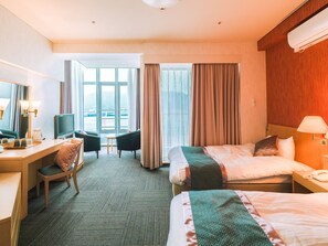 Deluxe Twin Room, Corner | Desk, laptop workspace, free WiFi - HOTEL AreaOne Koshiki Island (Satsumasendai)