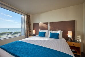 Premium appartement, 2 slaapkamers | Lakens van Egyptisch katoen, luxe beddengoed, een kluis op de kamer