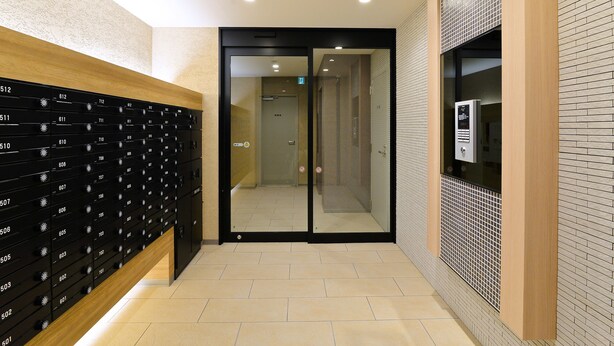 Property entrance - Alpha Square Minami 6 Jo (Sapporo)