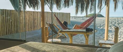 Literie de qualité supérieure, couette en duvet d'oie, minibar