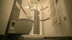 Badeværelse | Håndklæder, Sæbe, Shampoo