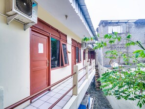 Exterior detail - OYO 591 Mn Residence Syariah (Jakarta)