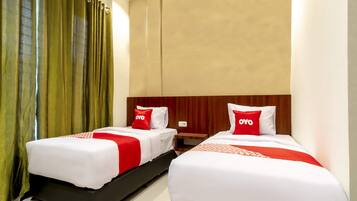 Desk, free WiFi, bed sheets