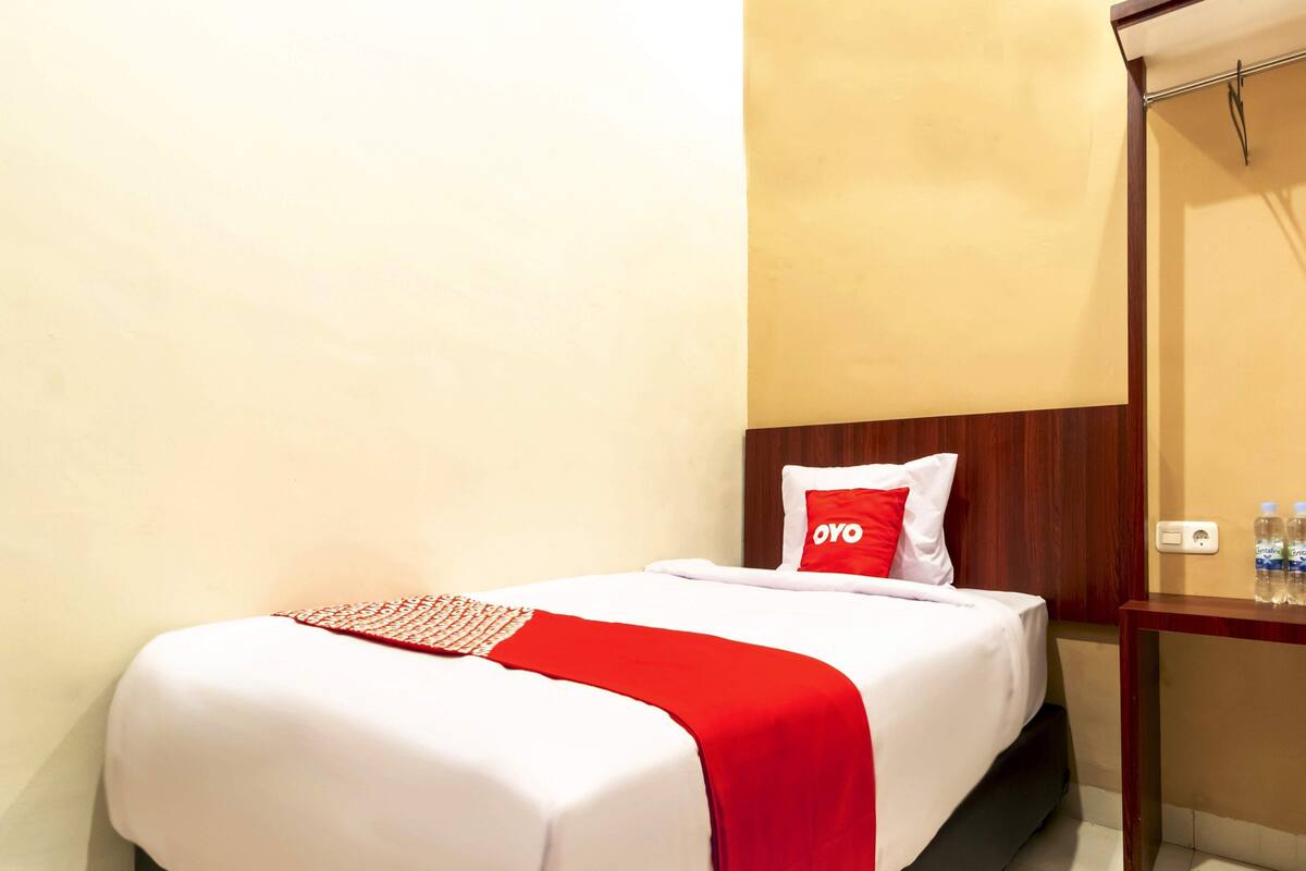 Phòng đơn Deluxe | Bàn, truy cập Internet không dây miễn phí, bộ trải giường