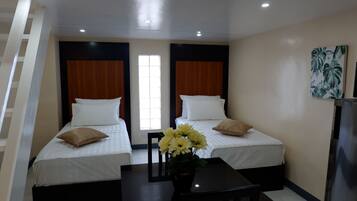 Junior Room | Premium bedding, down comforters, in-room safe, individually decorated