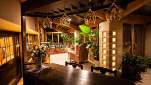 Lobby lounge - Meigetsuso (Kaminoyama)