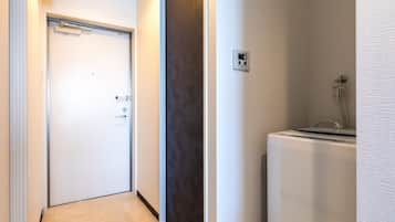 Economy Twin Room | Laundry