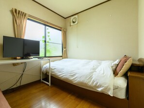 Einzelzimmer | Schreibtisch, kostenloses WLAN, Bettwäsche