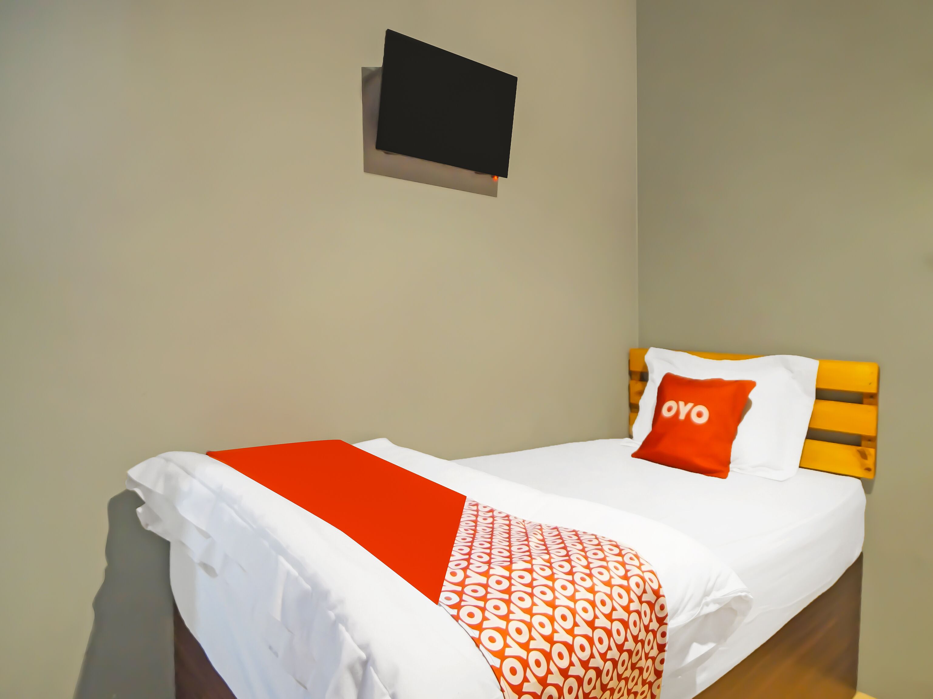 Foto - OYO 990 Stadion Residence Syariah