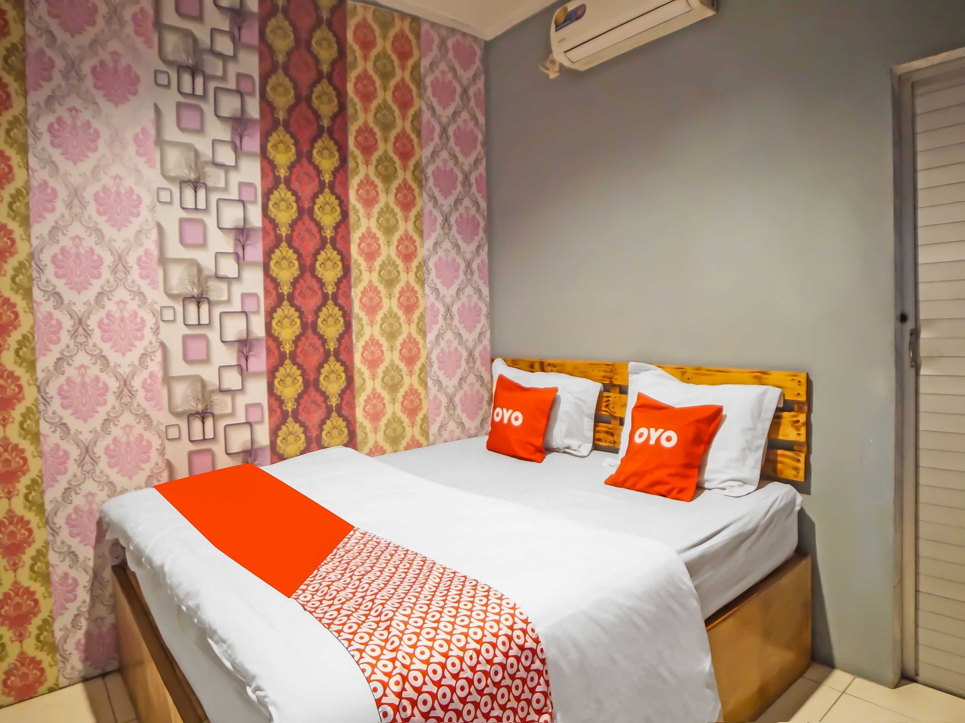 Foto - OYO 990 Stadion Residence Syariah