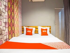 Dobbeltrom – standard | Skrivebord og wi-fi (inkludert)