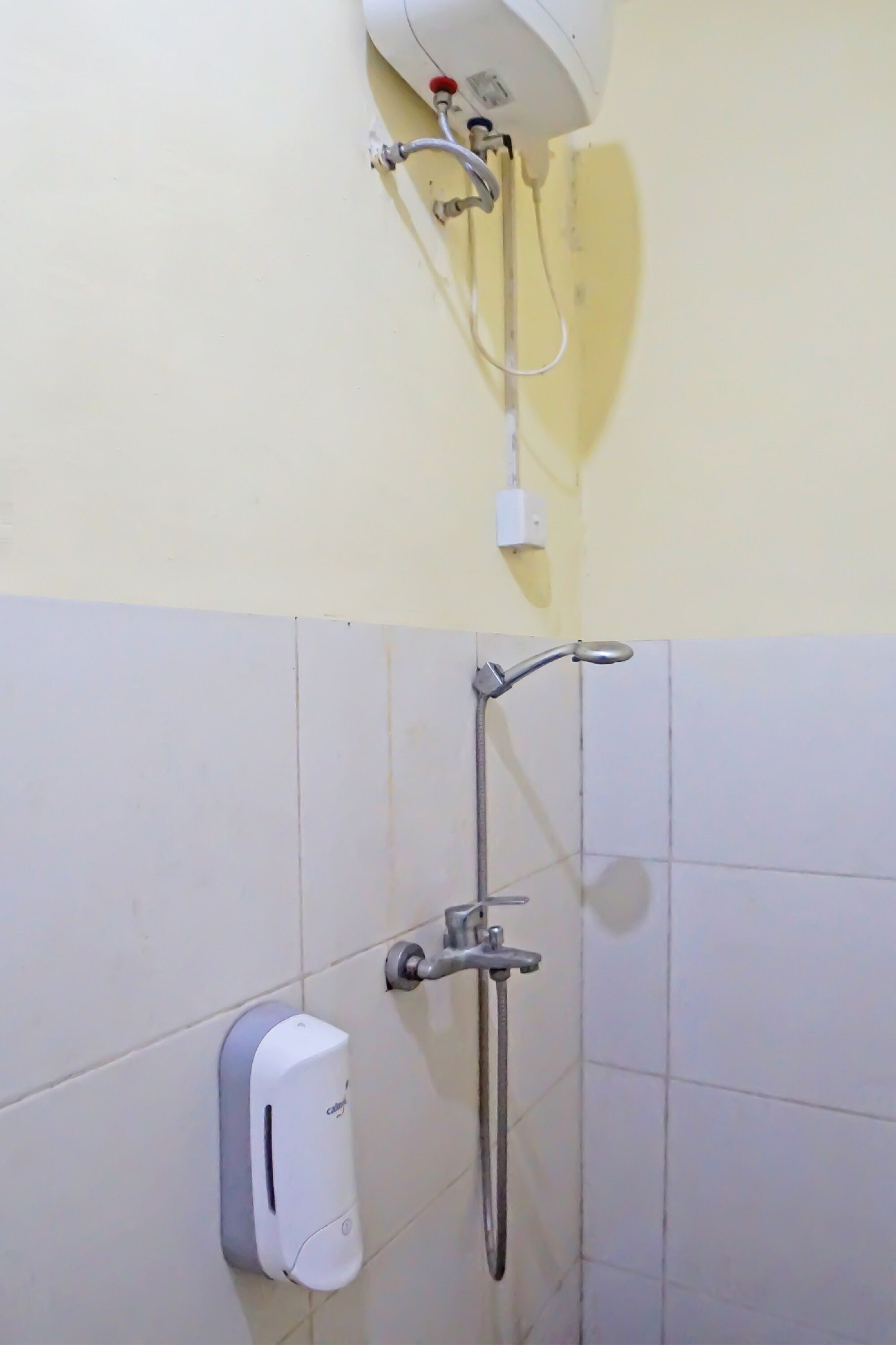 Foto - OYO 990 Stadion Residence Syariah