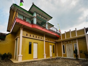 Exterior - Hotel O Villa Tirta Melati Syariah (Banjar)