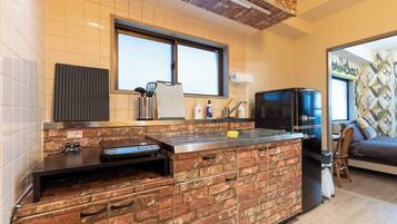 Apartment | Private kitchen | Fridge, microwave, stovetop, electric kettle