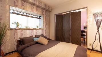 Apartment (203) | Laptop workspace, free WiFi, individually decorated