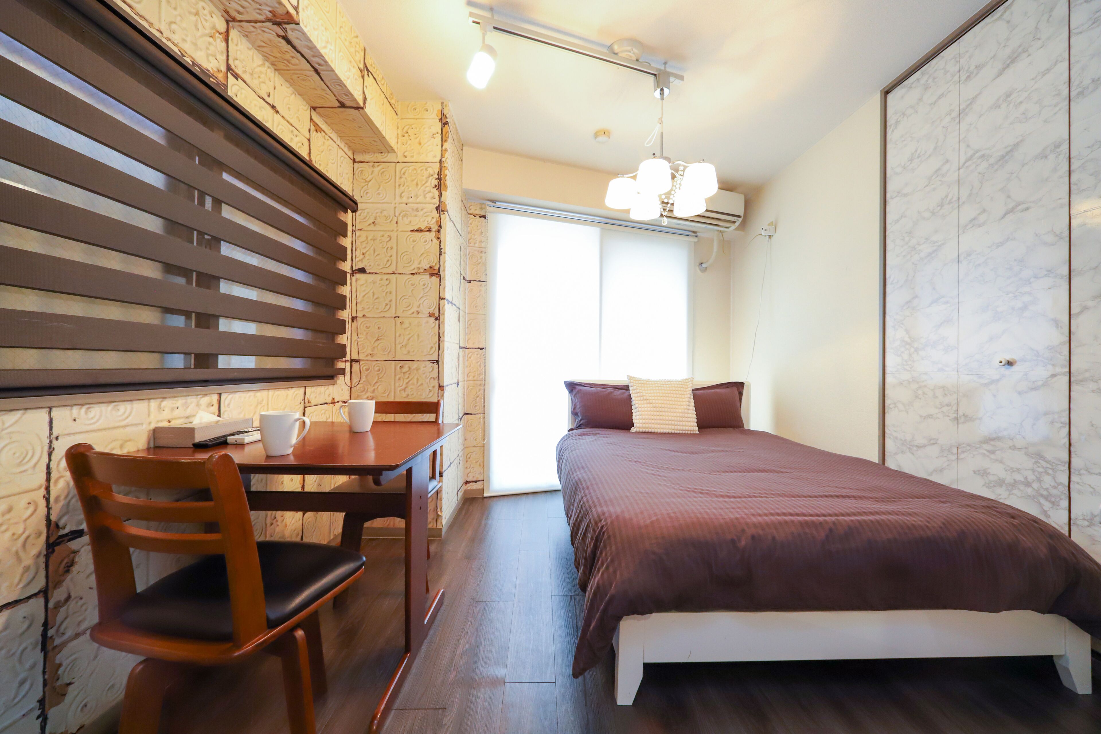 Apartment (301) | Laptop workspace, free WiFi, individually decorated