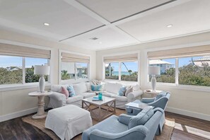 تلفزيون ذكي