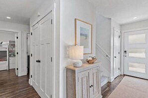 Interior - Gulf and State Park Views, Private Beach, HOT TUB, 4 Bikes - Grayt Reflections East (Santa Rosa Beach)