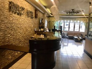 Lobby lounge - Rolet Hotel (Catbalogan City)