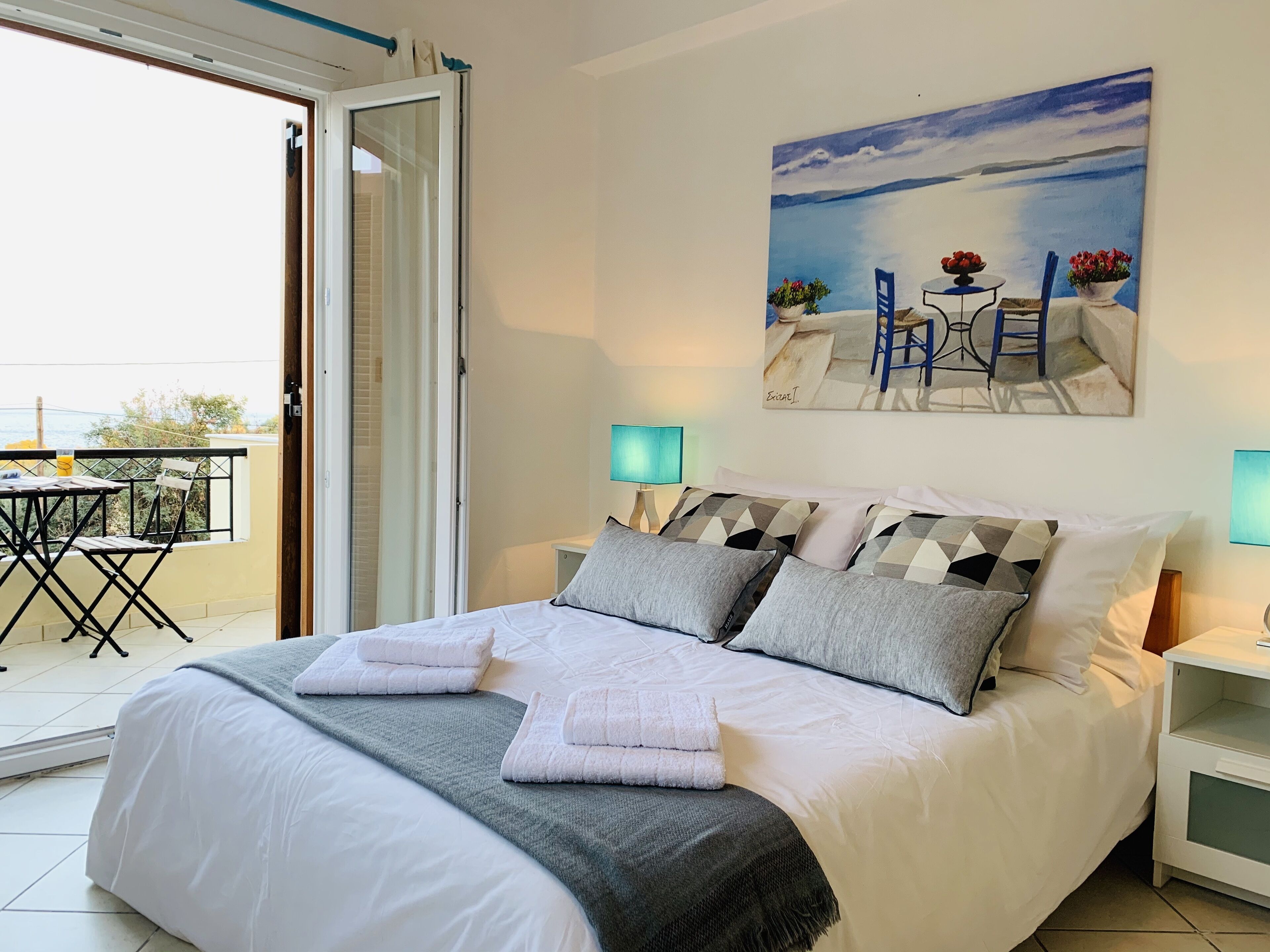 2 bedrooms, desk, iron/ironing board, free WiFi