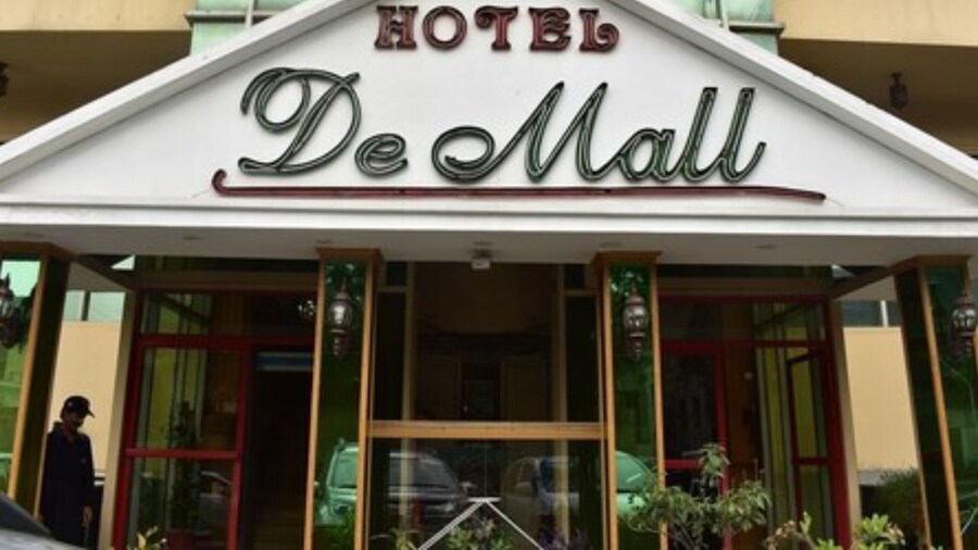 Hotel De Mall