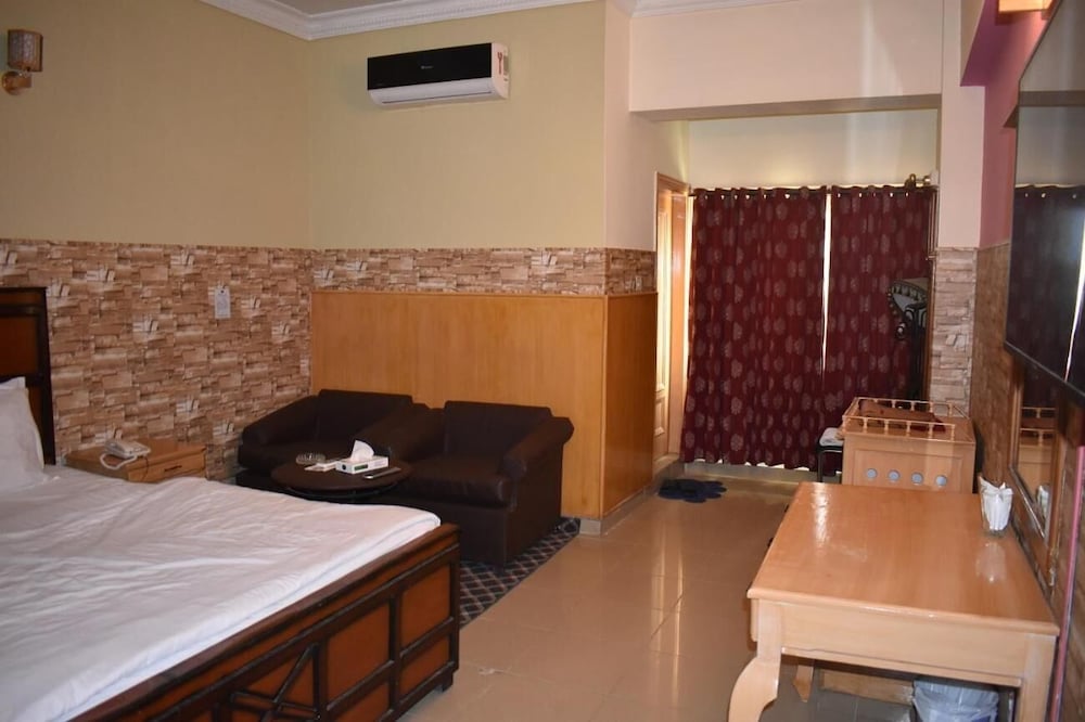 De Mall Hotel by null