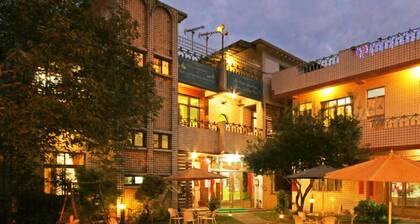 Hua Shan Hor Yuan Homestay