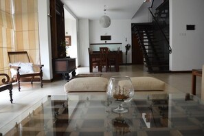 Living room - Star Class Comfort In Capital City (Battaramulla)
