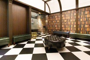 Interior entrance - T.O Hotel Main Station (Taipei)