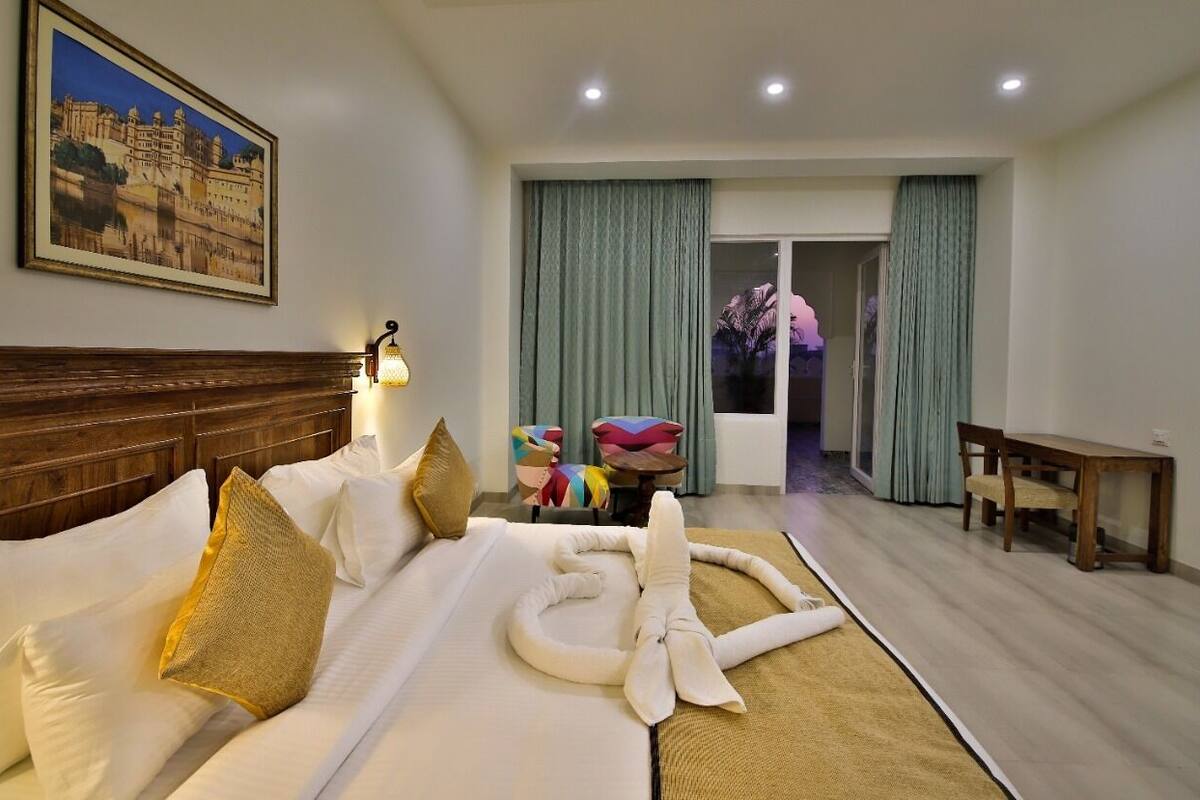 Maharaja Suite | Frette Italian sheets, premium bedding, minibar, in-room safe