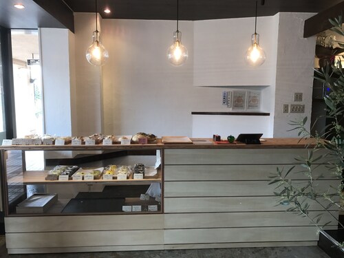 Hokkaido Bed & Bagel