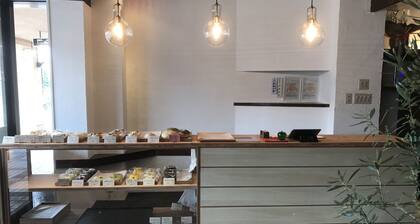 Hokkaido Bed & Bagel