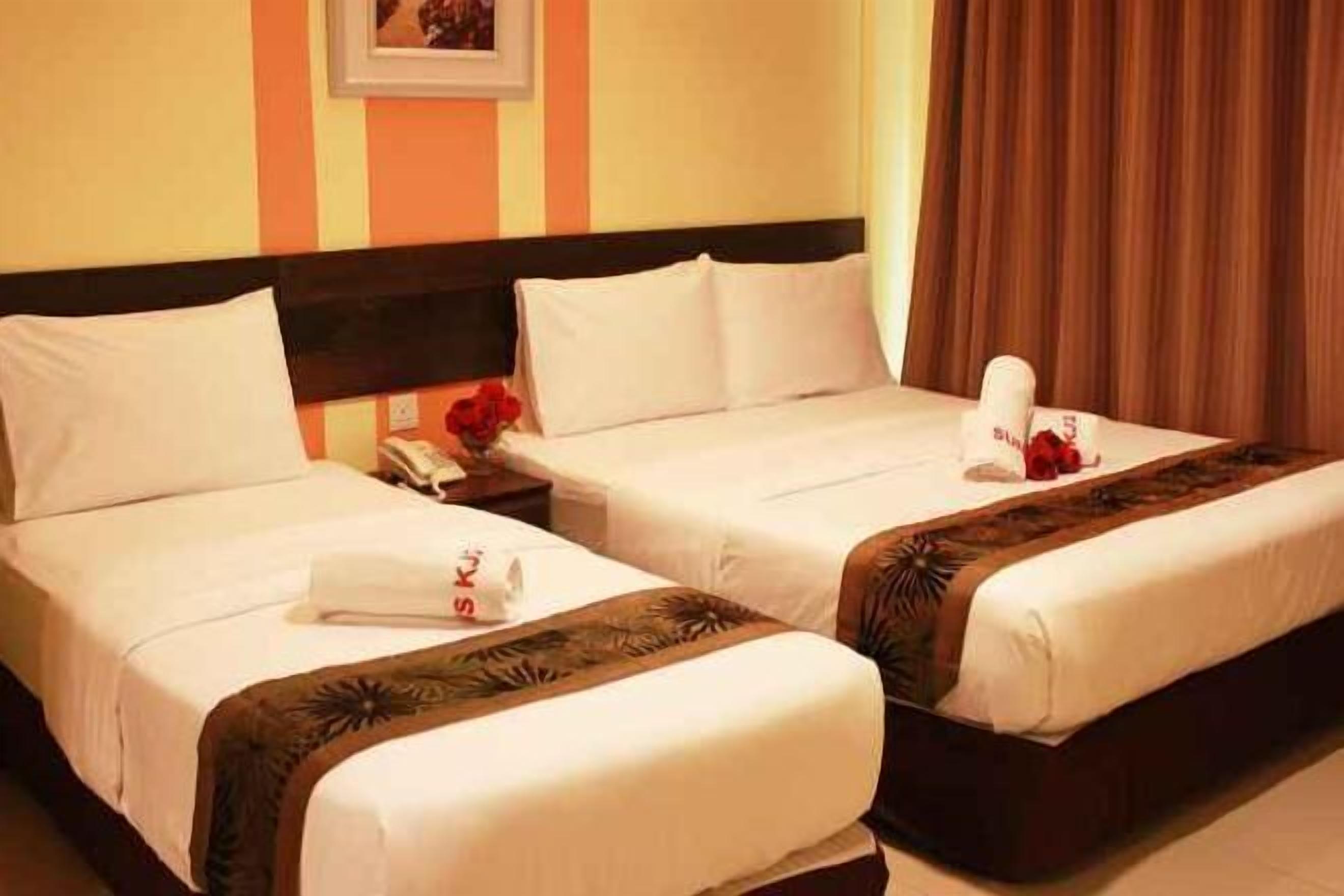 Desk, iron/ironing board, WiFi