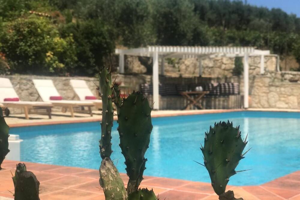 Writers Repose Villa