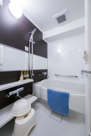 Zimmer (VIPTWIN) | Badezimmer | Handtücher