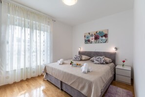 2 bedrooms, free WiFi, bed sheets - Urban Villa Penthouse (Podstrana)