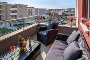 Panoramic Apartment | Terrace/patio