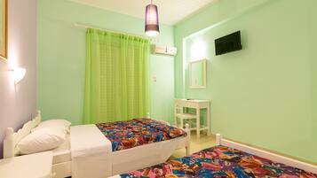 Studio, Balcony (Triple) | In-room safe, iron/ironing board, free WiFi, bed sheets