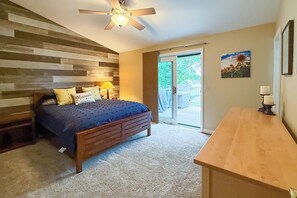 3 habitaciones, escritorio, cuna de viaje y internet 