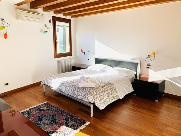 Appartement, 3 slaapkamers | 3 slaapkamers, babybedden, beddengoed