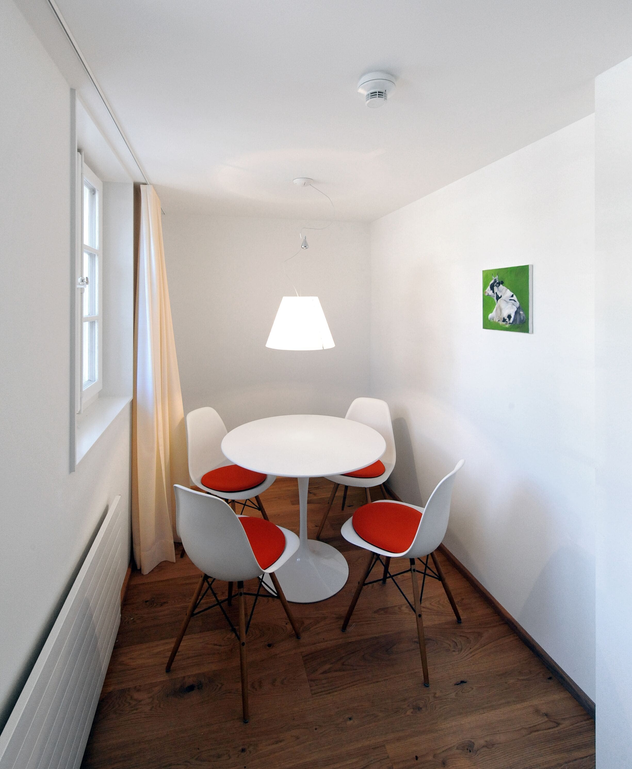 studio (annex) | in-room dining