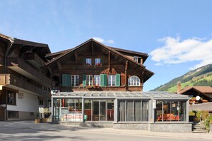 Restaurant - Hotel Sternen (Lenk)