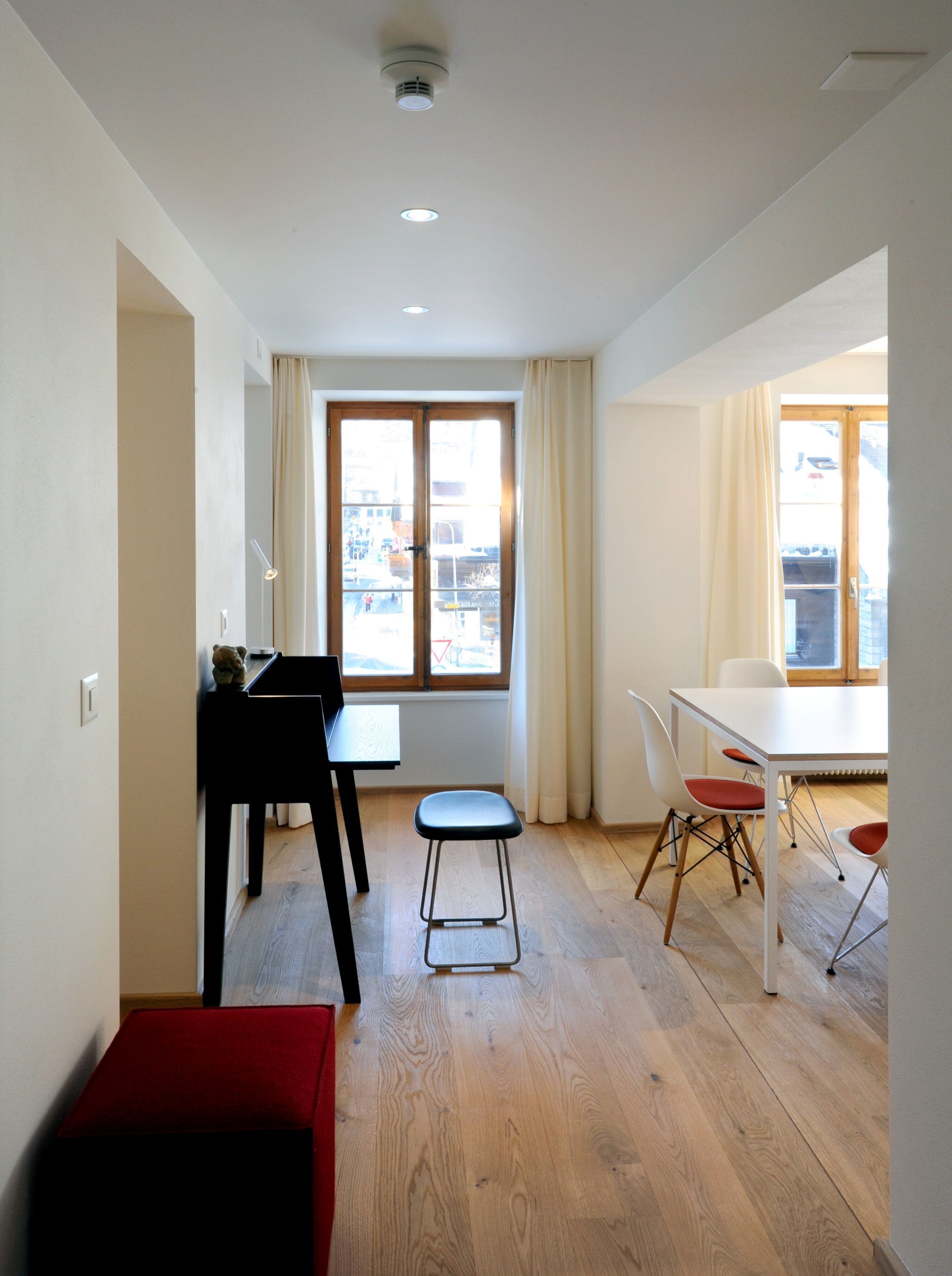 superior apartment, 2 bedrooms | living room | tv