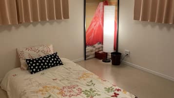 Private Vacation Home | 2 bedrooms, desk, iron/ironing board, free WiFi