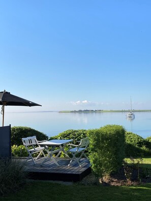 Beach - På Torvet (Aeroskobing)