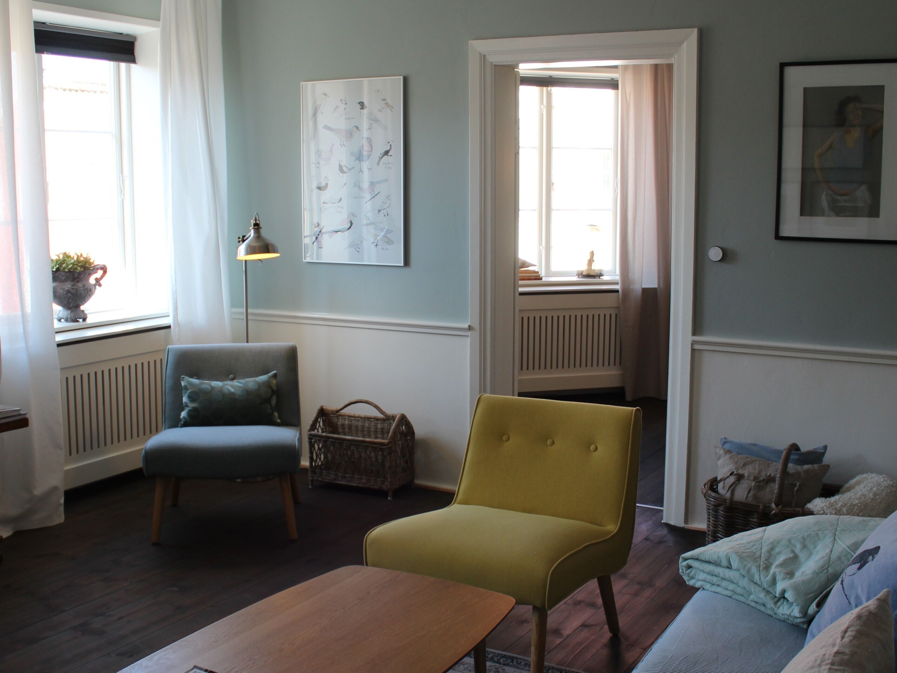 superior suite | living room | tv