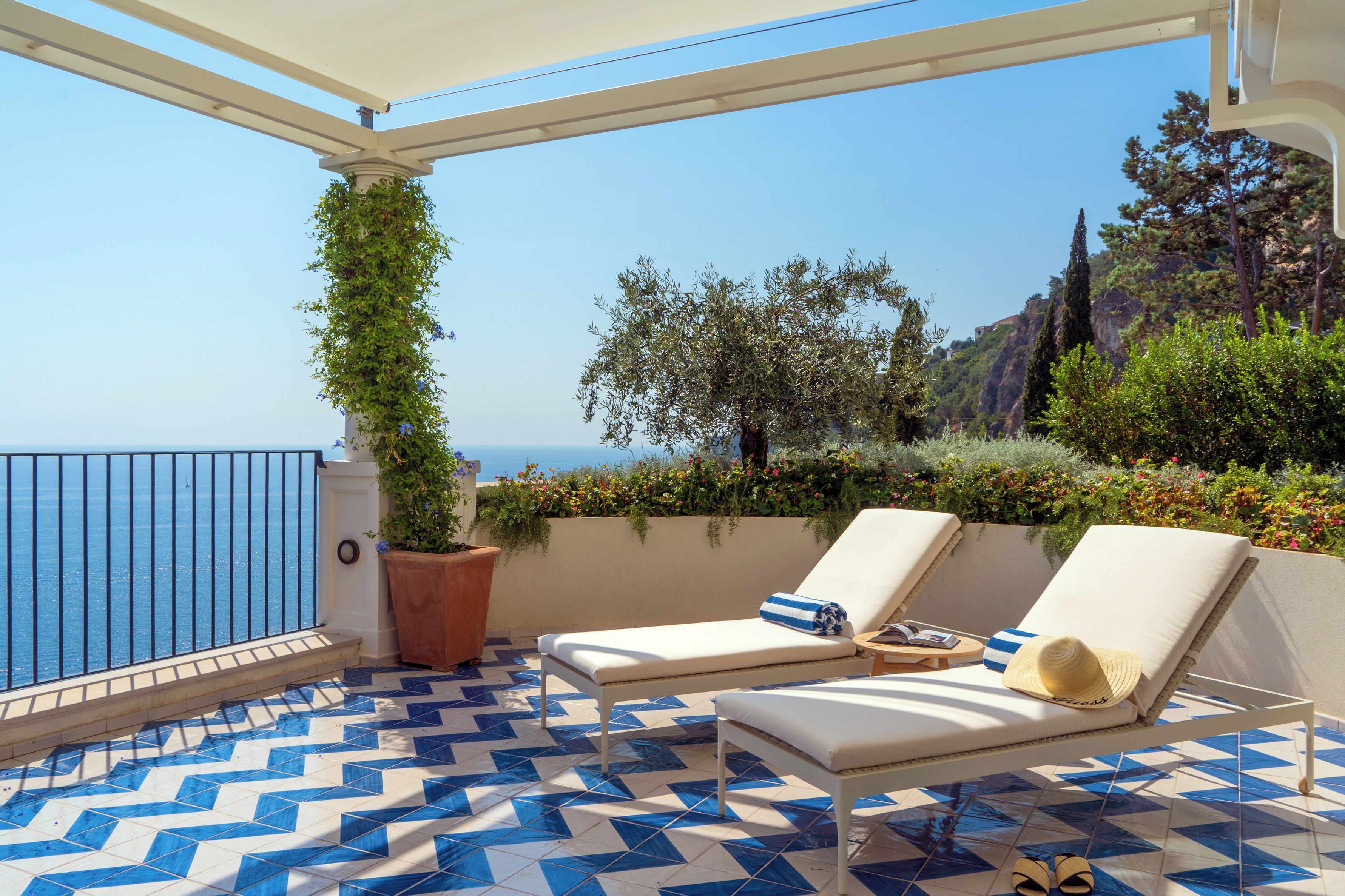 Deluxe-Suite, Terrasse | Bettwäsche aus ägyptischer Baumwolle, hochwertige Bettwaren